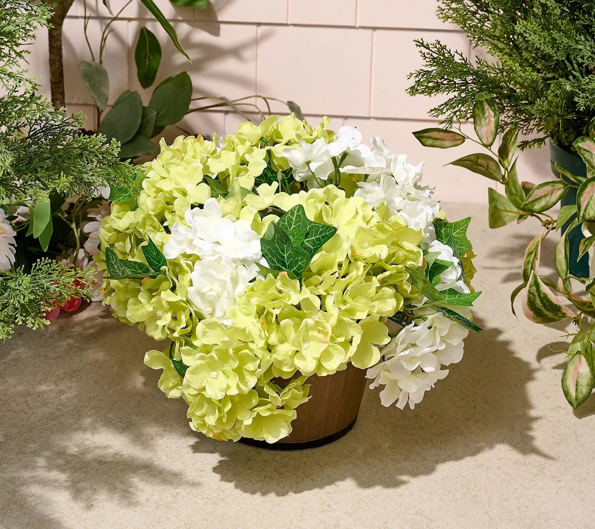 16" Faux Hydrangea Arrangement in Planter